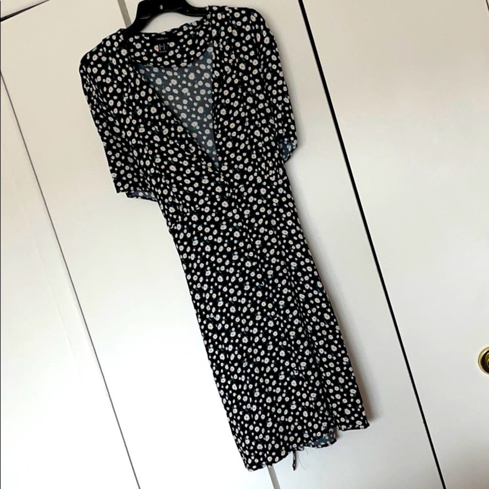 Plus Size Black & Ivory Floral Print Tie-Up Dress